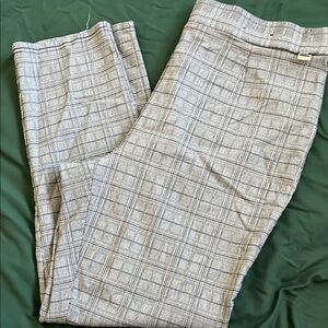 Dkny Gray Dress Pants with Classic Straight-Leg Design